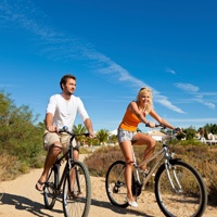 cs_healthy_travel_fitness_activities_for_jet_setters_article.jpg